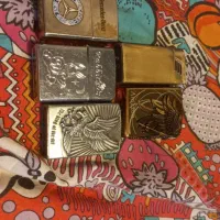 فندک کلکسیونی سالم ۳تاگازی هستش ۲تابنزینی