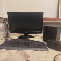 مانیتور و کیبورد
