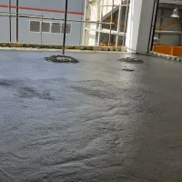 کف‌سازی سبک، سریع و اقتصادی با فوم بتن مهرگستر|خدمات پیشه و مهارت|کرج, کوی زنبق|دیوار