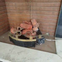 یک عدد شومینه نو