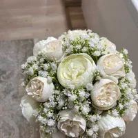 دسته گل عروس پیونی