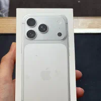 17/17pro/17promax اکتیو و نات اکتیو موجود