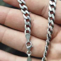 زنجیره نقره