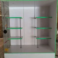 ویترین مغازه