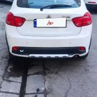 کوییک سواری هاچ بک سفید ، سقف مشکی|خودرو سواری و وانت|تهران, مقدم|دیوار