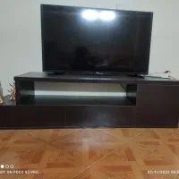 میز تلویزیون  درحدنو ،به علت جابجایی (فوری فروشی)|میز تلویزیون|تهران, علم و صنعت|دیوار