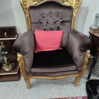 مبل سلطنتی