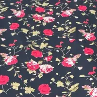 چند دست لباس عروس سقزی