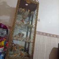 ویترین برنجی جنس زخیم|بوفه، ویترین، کنسول|پاکدشت, حصار امیر|دیوار