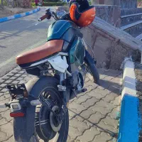 سوکو 402|موتورسیکلت|کیش, |دیوار