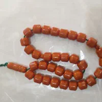 تسبیح سندلوس قدیمی|کلکسیون اشیاء عتیقه|شیراز, لب آب|دیوار