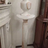 پایه و گلدان سنگی،