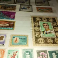 آلبوم تمبر شاهنشاهی ایران عتیقه|کلکسیون سکه، تمبر، اسکناس|اصفهان, احمدآباد|دیوار