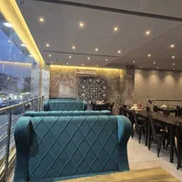 اجاره مغازه دو و نیم طبقه در استاد معین|اجارهٔ مغازه و غرفه|رشت, بلوار گیلان|دیوار