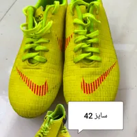 کفش فوتبال
