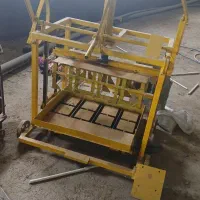 چند عدد دستگاه بلوک زنی و میکسر)بتونیرهمزن بلوک زن