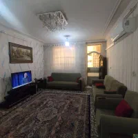 فروش 100 متری/ جمهوری/ مجتمع رضوان