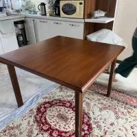 میز ناهار خوری