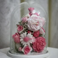 باکس گل و شمع یه هدیه