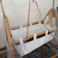 گهواره، تخت کنار مادر