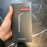 Samsung S25FE اس ۲۵ اف ای اکبند