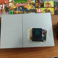 ps2 کارکرده دو دسته به همراه بازی