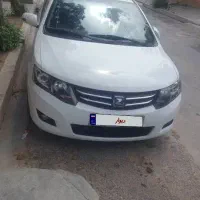 آریو اتوماتیک 1600cc، مدل ۱۳۹۶