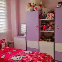 تخت ، کمد و میز وآینه کودک