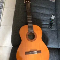 گیتار یاماها c40