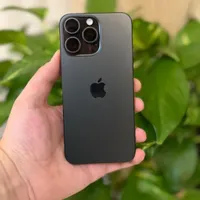 اپل iPhone 15 Pro Max با حافظهٔ ۲۵۶ گیگابایت