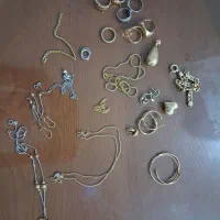 فروش فوری طلا ۳۰۰ بالای تابلو معاوضه هم ندارم