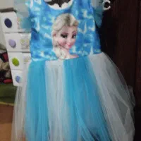 فروش لباس تو بچه گانه تقریبا85سانت مناسب بچه ها