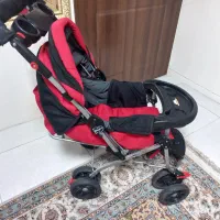 کالسکه بچه کاملا سالم و تمیز