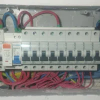 برق کار-برق کشی ساختمان-رفع اتصالی- آیفون