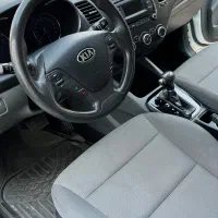 سراتو ۲۰۱۷ بیسیک کم کار درحد(سند تک)خانگی|خودرو سواری و وانت|کیش, |دیوار