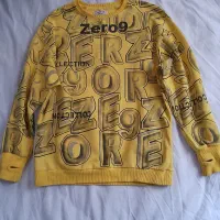 دوعدد لباس پسرانه سایز ۶ و۷ ودوتا  تیشرت هم سایز