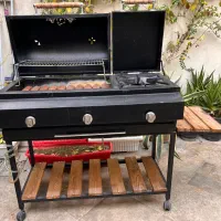 باربیکیو یک متری