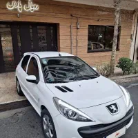 ۲۰۷ سفید ۱۴۰۲