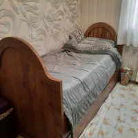تخت چوبی تک نفره با کشوی مهمان