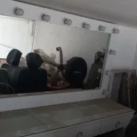 مدرنترین و شیکترین میزوآیینه آرایشگاه