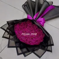 گل قرمز و سرخابی