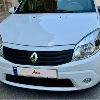 ساندرو اتومات|خودرو سواری و وانت|خمینی‌شهر, |دیوار