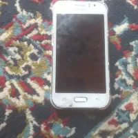سامسونگ Galaxy J1 با حافظهٔ ۴ گیگابایت