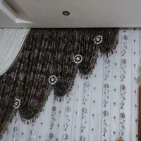 والن پرده کرم شکلاتی ۸۰۰ تومان