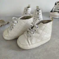 پاپوش  نوزادی. پسرانه.|کیف، کفش، کمربند|تربت‌حیدریه, آغوی|دیوار