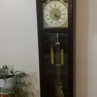 ساعت ایستاده چوبی