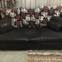 مبل هفت نفره و میز و چهار عسلی