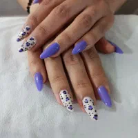 کاشت ناخن 350 تومن