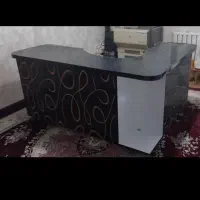 میز مدیریت و درب اکاردئون