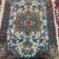 فرش دست بافت 1متر در1نیم متر